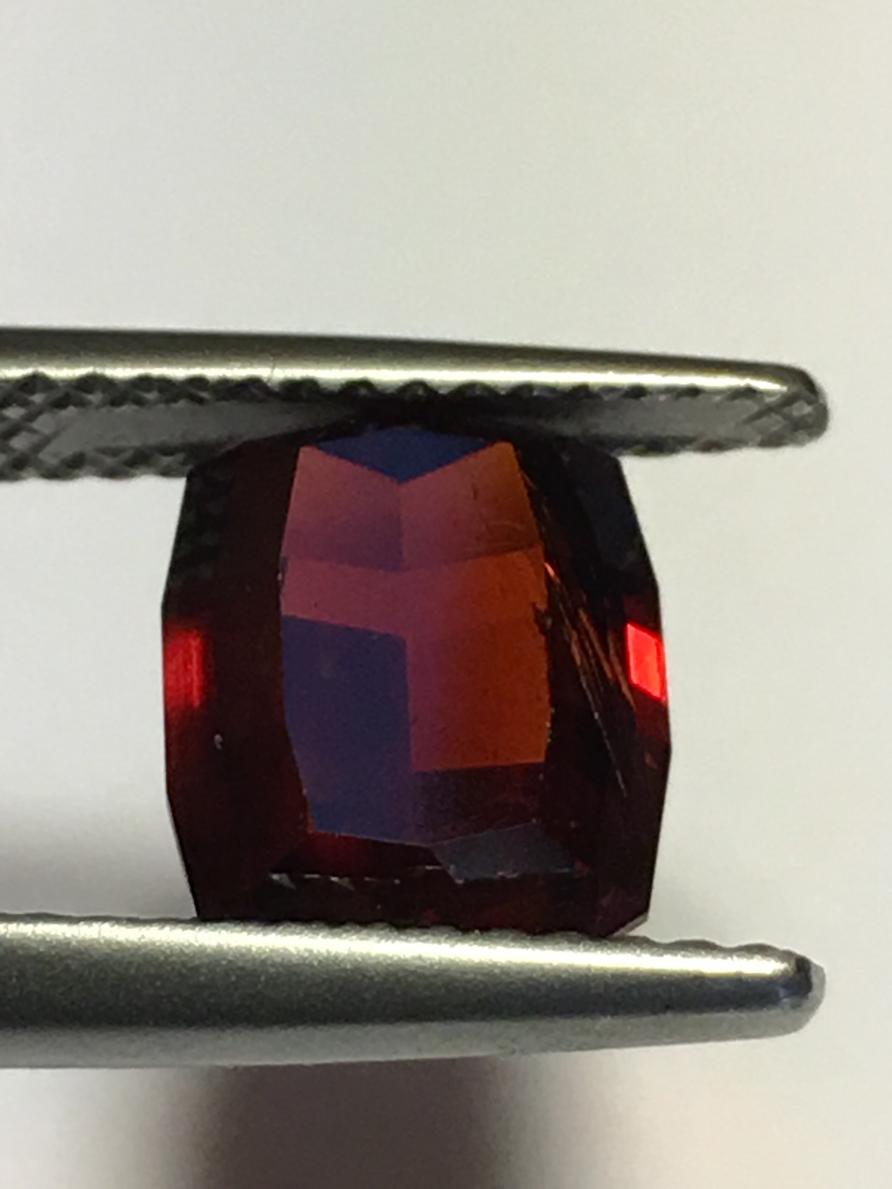 Brazilian Pyrope Garnet – JEWELRY GEMS & LAPIDARY